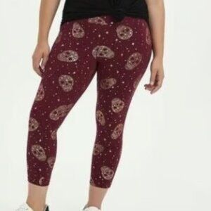 Torrid Merlot Gold Sugar Skull Size 0 Women's Yoga Athletic Stretchy ✨ 2 /$15 ✨